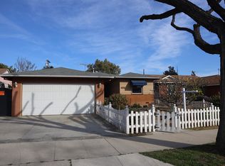 7064 Bevis Ave, Van Nuys, CA 91405