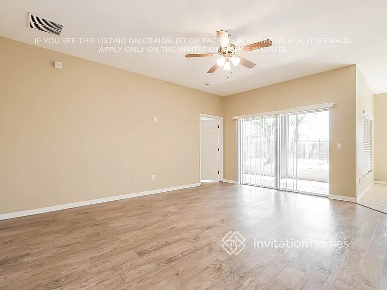 1458 Stoneywood Way — Photo 3