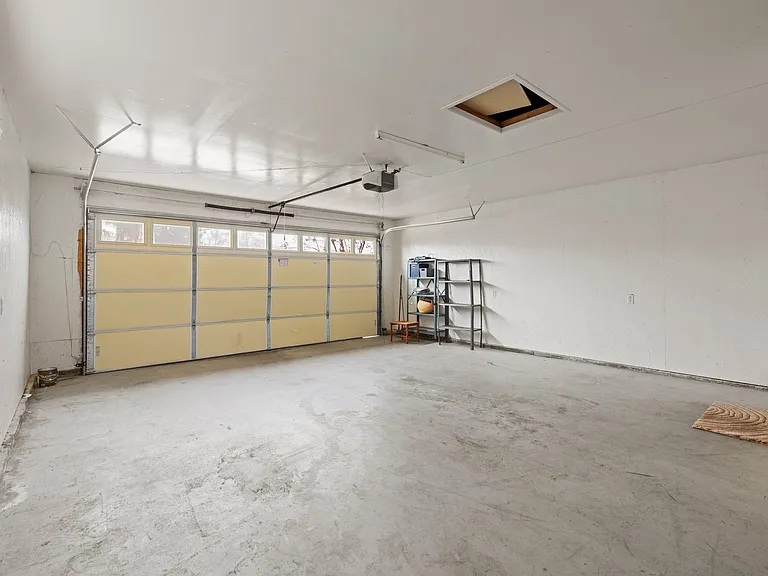 1812 W Wren Dr — Photo 26
