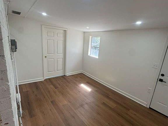 5th image of 3005 Belvedere Ln