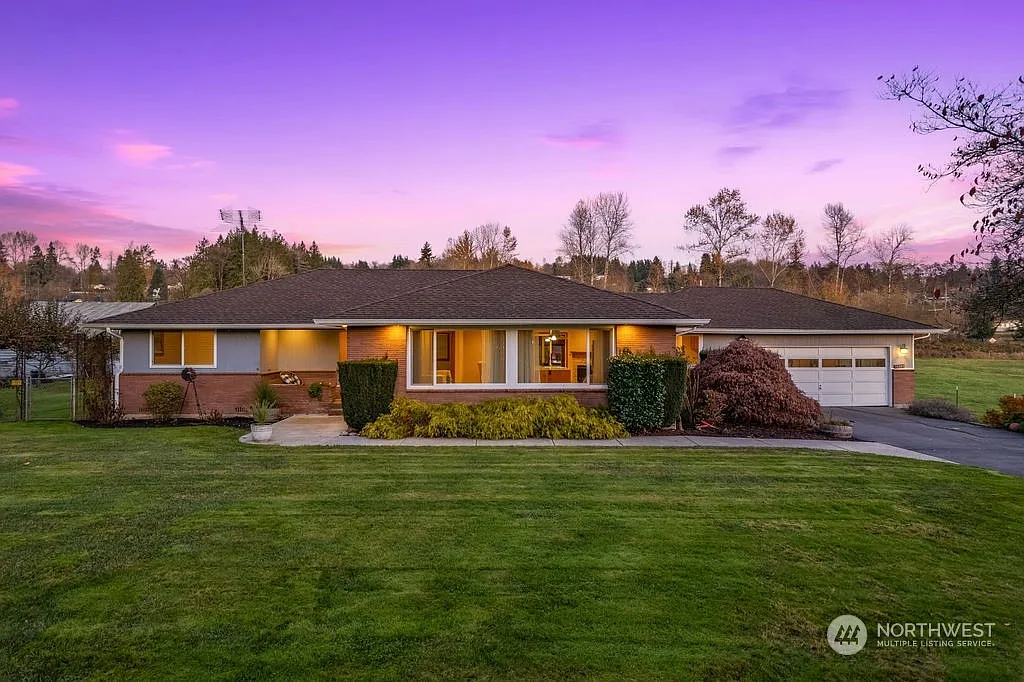 16303 Roosevelt Road photo 1