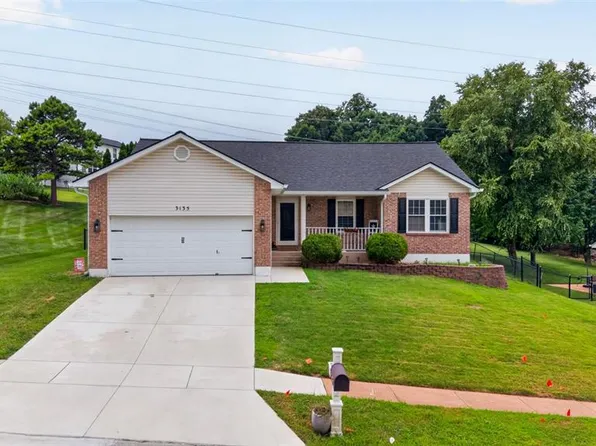 3135 Rosedale Dr, Arnold, MO 63010