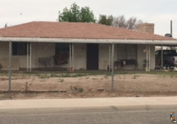 2nd image of 802 W El Dorado Ave