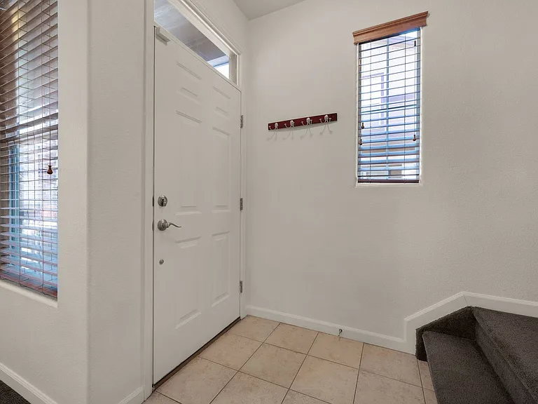 4723 Mossy Rock Grv — Photo 18