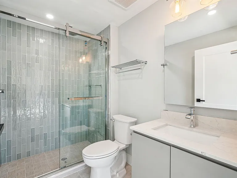Triad Apartments: Brand New near Drexel & Penn — Photo 50