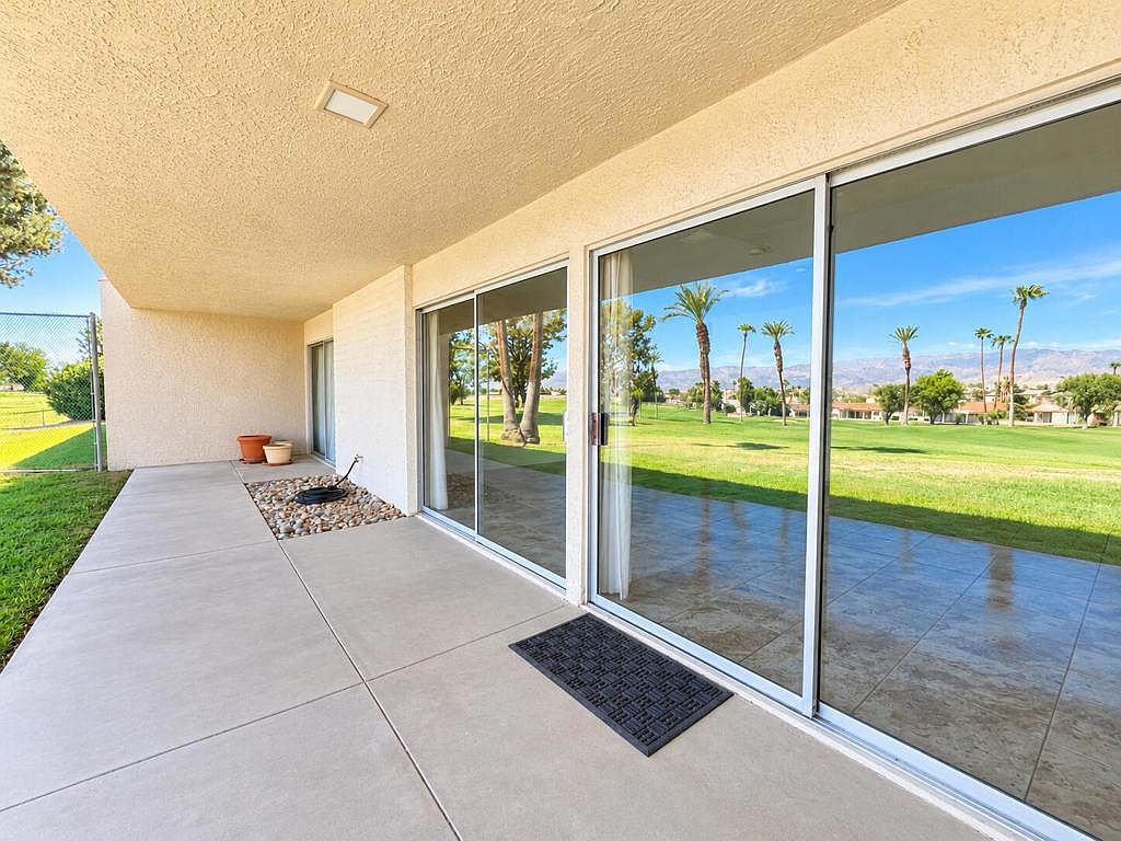 80082 Palm Circle Dr