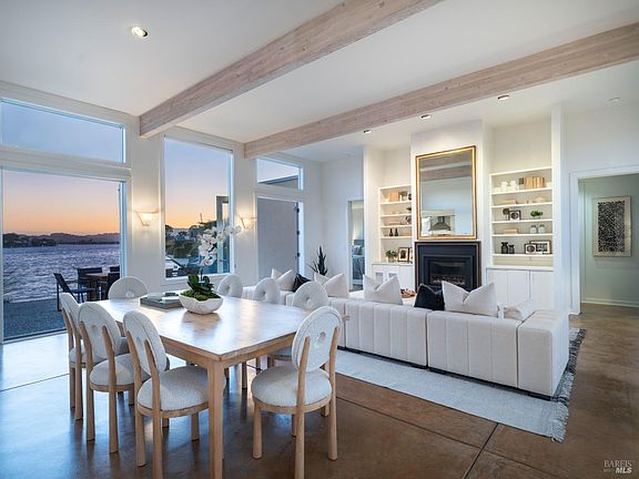 3rd image of 17 Dipsea Road