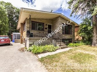 10 Cardill Cres #B2, Waterloo, ON N2L 3Y6