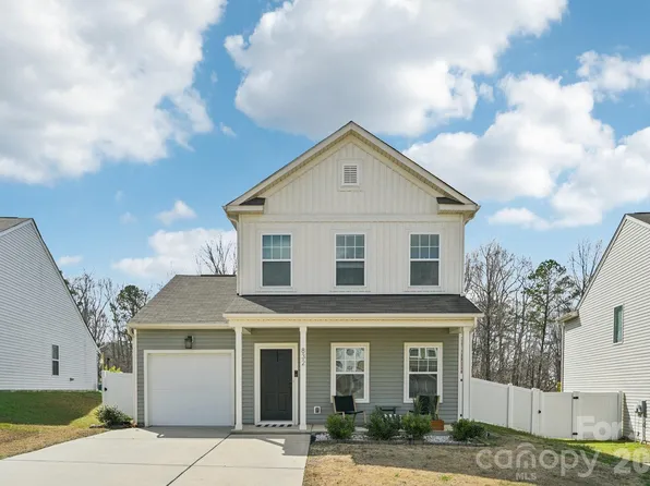 832 Newfound Hollow Dr, Charlotte, NC 28214