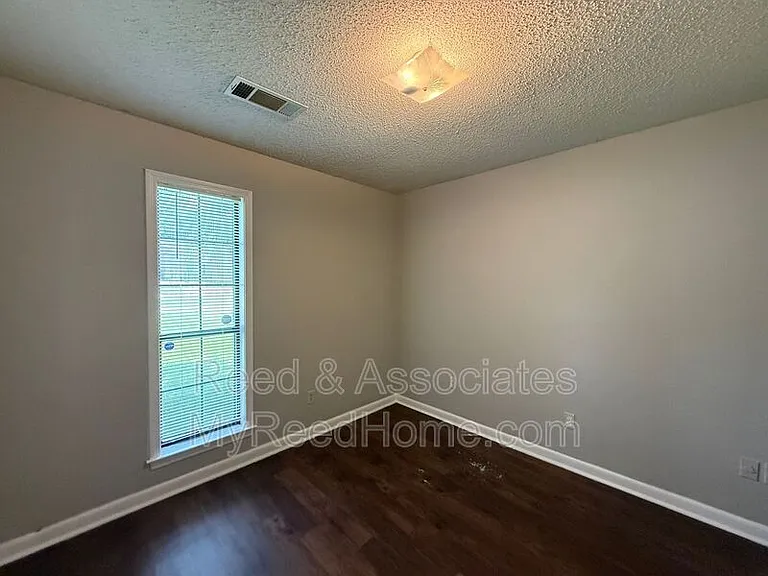 6556 Birch Hollow Dr — Photo 13