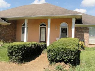 107 Ridge Park Pl, Raymond, MS 39154