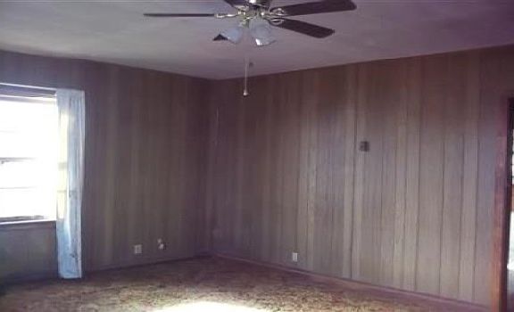 4th image of 1837 W Avenue B