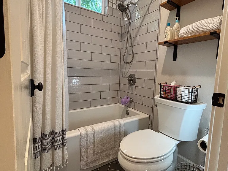 2550 Valhalla Pl — Photo 18