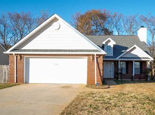 109 Holbeck Ct, Warner Robins, GA 31088