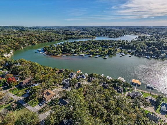 2nd image of 505 Minnowbrook Rd