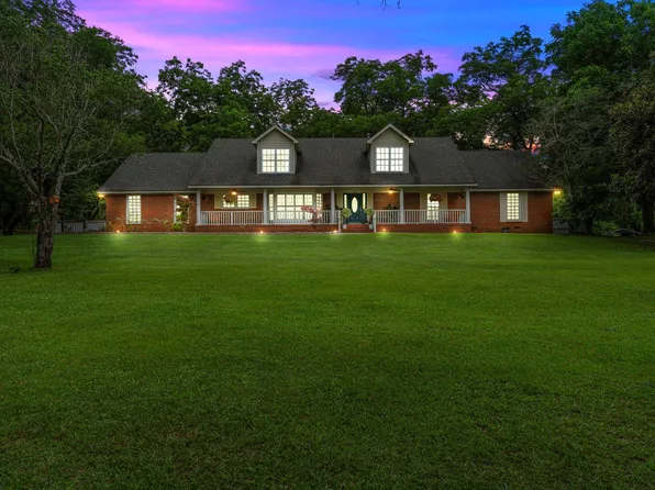 300 State Highway 42, Byron, GA 31008