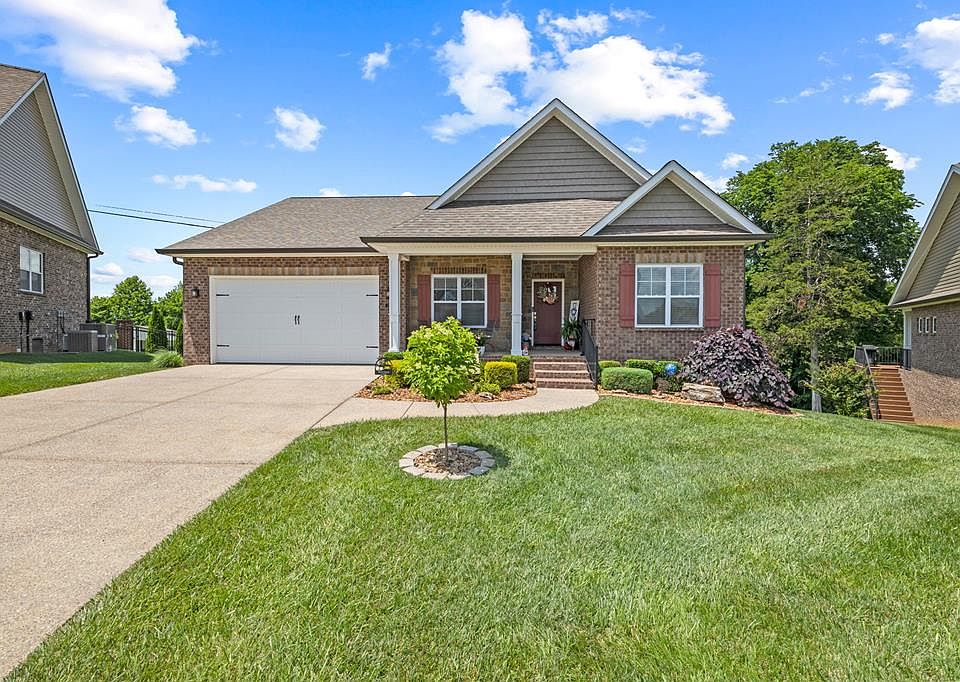 1st image of 1126 Cross Pointe Dr