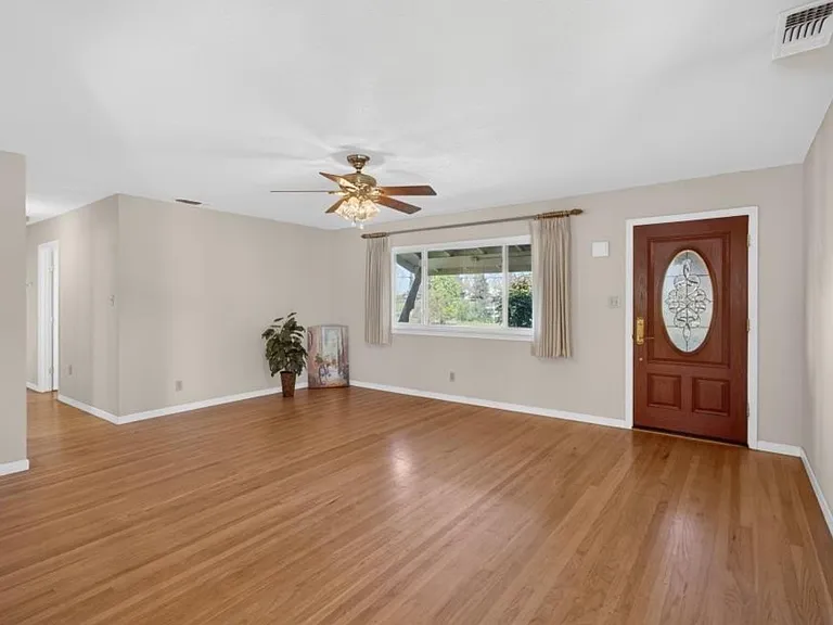 3167 Baseline Rd — Photo 19