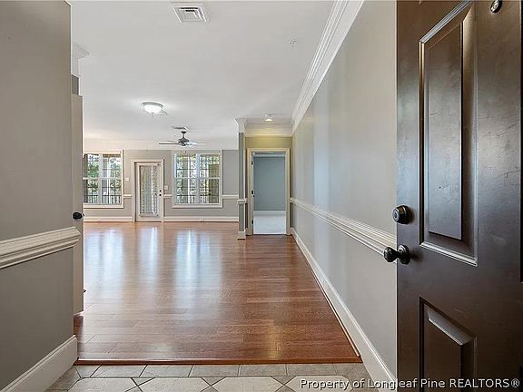 5th image of 3310 Starboard Way APT 302