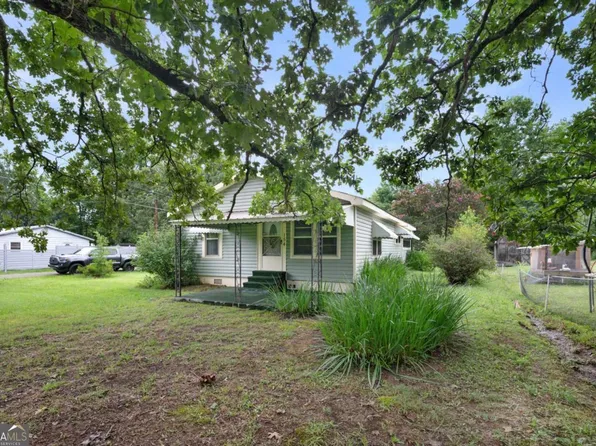 154 County Line Rd SW, Plainville, GA 30733