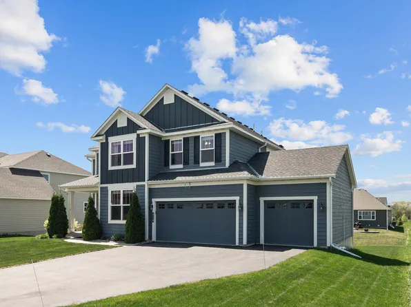 4118 San Vitero Ct, Chaska, MN 55318