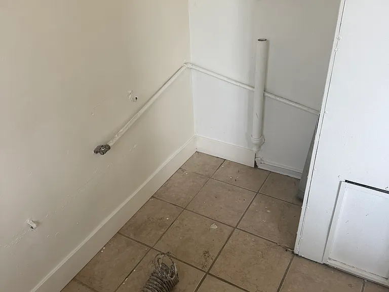 106 N Date Ave #110 — Photo 10