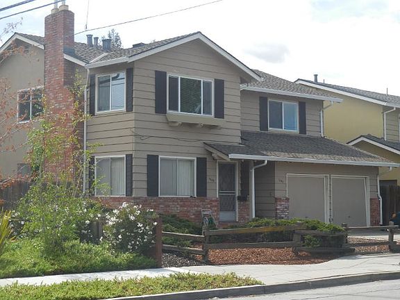2nd image of 1605 Redwood Ave