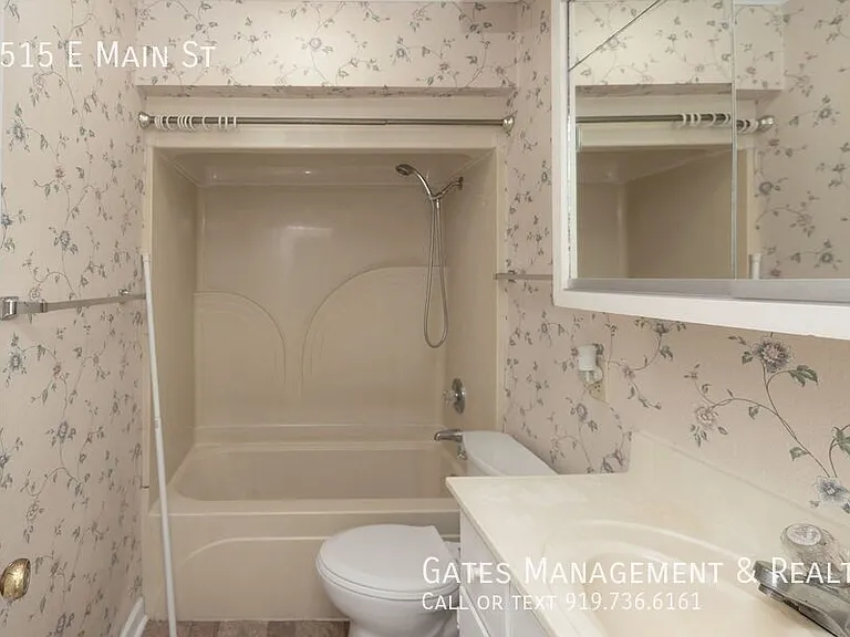 1515 E Main St — Photo 20