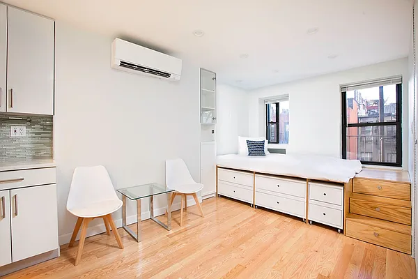 Rented by Keller Williams NYC | media 11