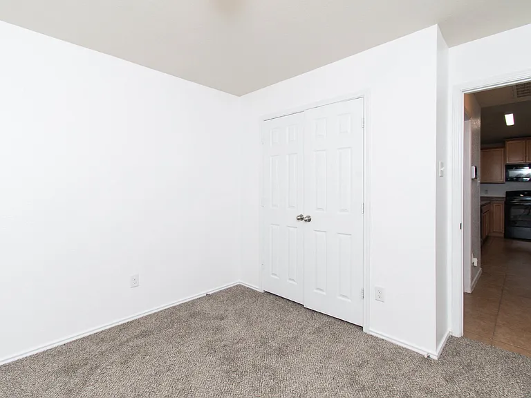 6300 Clear Brook Dr — Photo 14