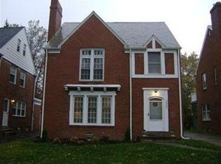 3633 Strandhill Rd, Shaker Heights, OH 44122