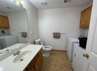9006 E 85th Ter, Raytown, MO 64138