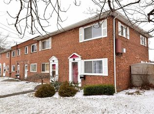 5986 Engle Rd, Brookpark, OH 44142