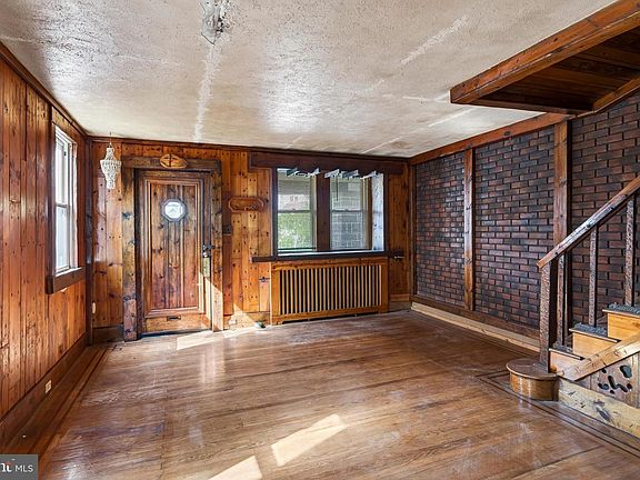 5th image of 7737 Parkview Rd