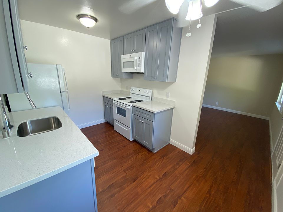 1st image of 524 E Maude Ave APT 14