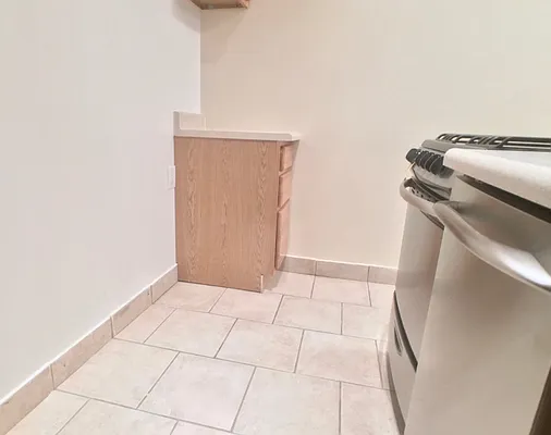 Rented by Sovereign Associates | media 11