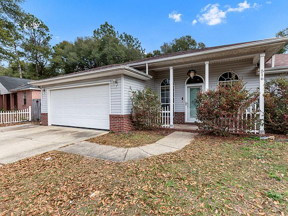 4th image of 516 Hyde Park Dr