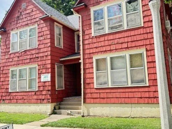 410 W Green St