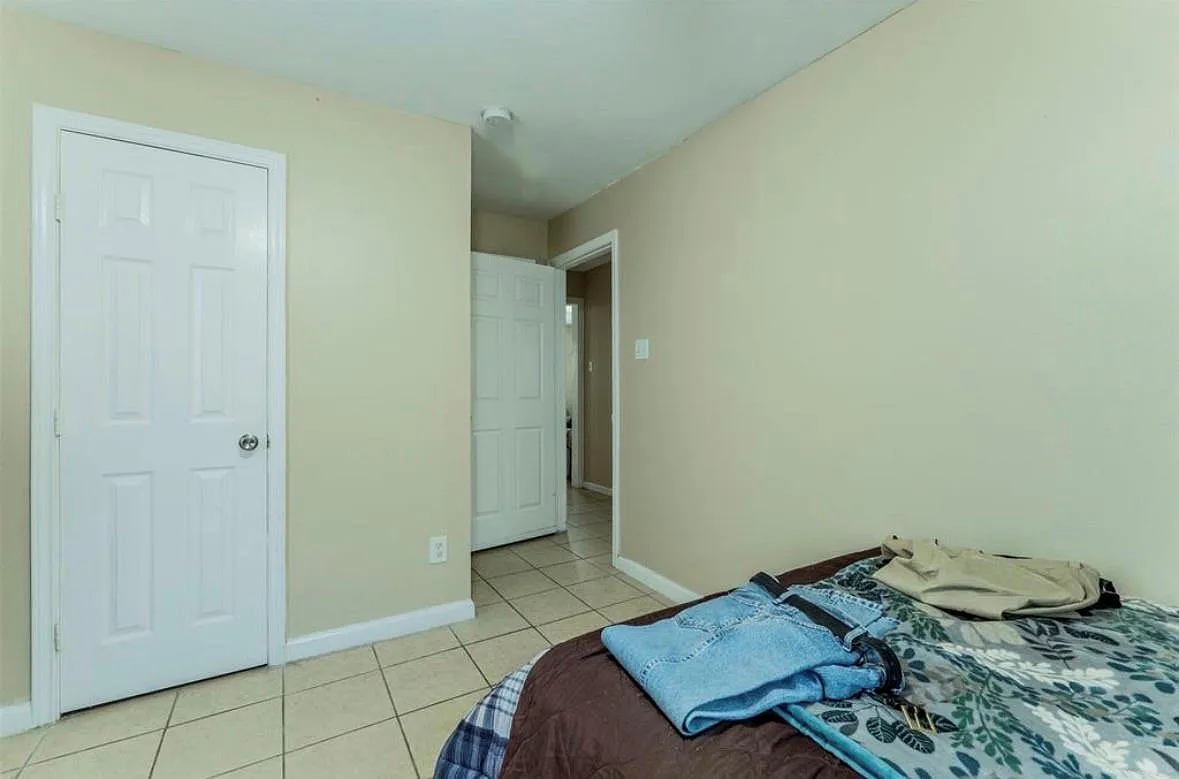 2 bed, 1.0 bath, 726 sqft, $850 — Photo 4