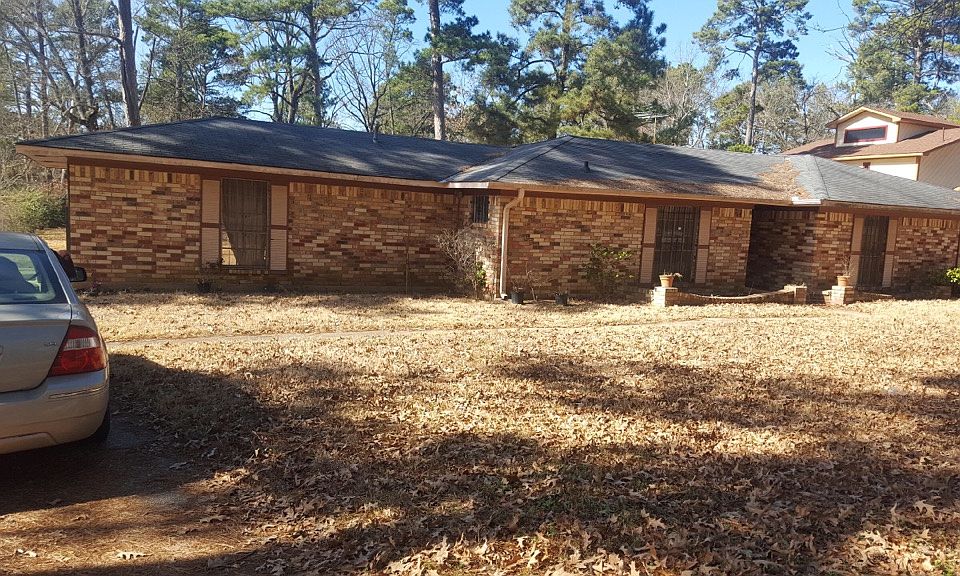 2nd image of 1224 McDaniel Dr