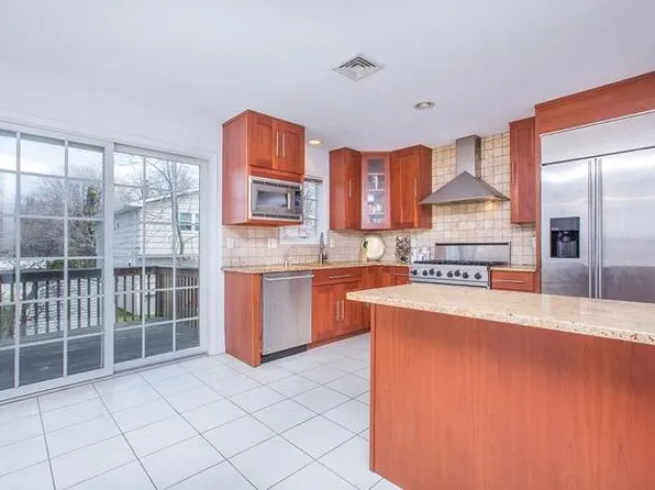 455 Grandview Ave Unit 4, Englewood, NJ 07631