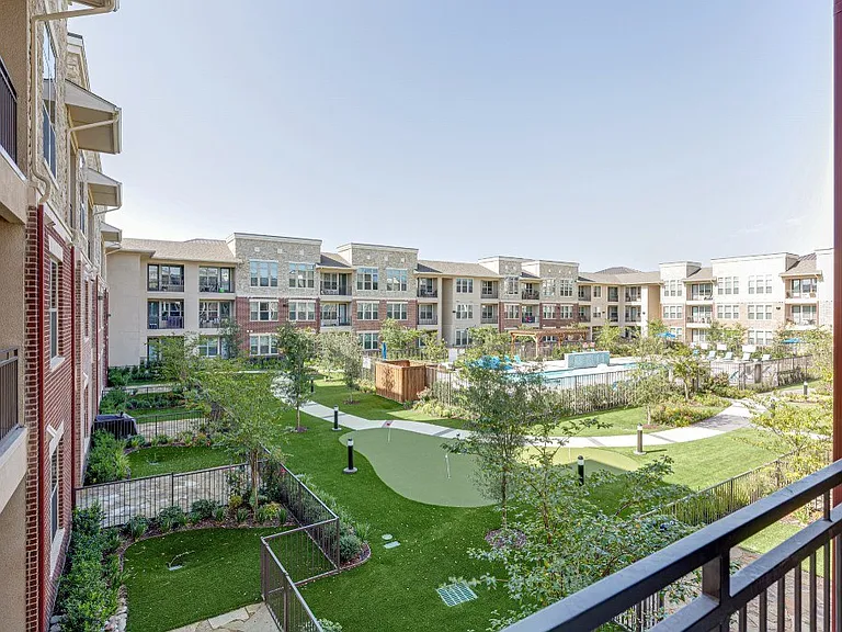 The Quadrangles on Twenty Apartments in Grand Prairie, Texas