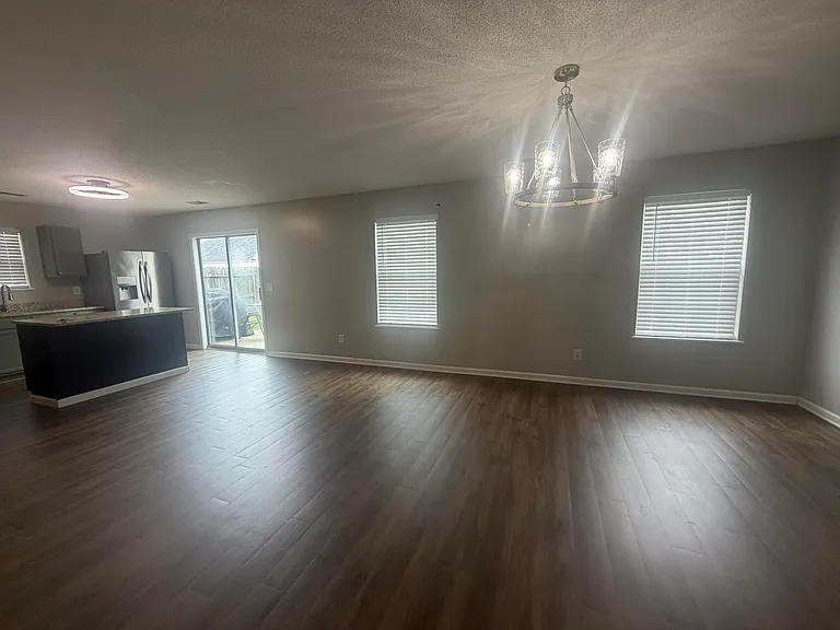 1755 Polaris Dr — Photo 15