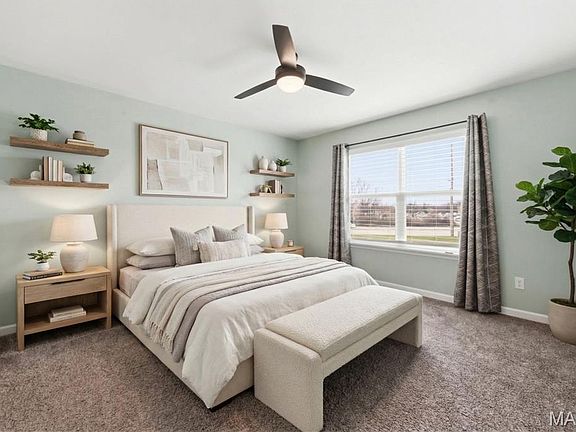 4th image of 8 Blue Pearl Ct