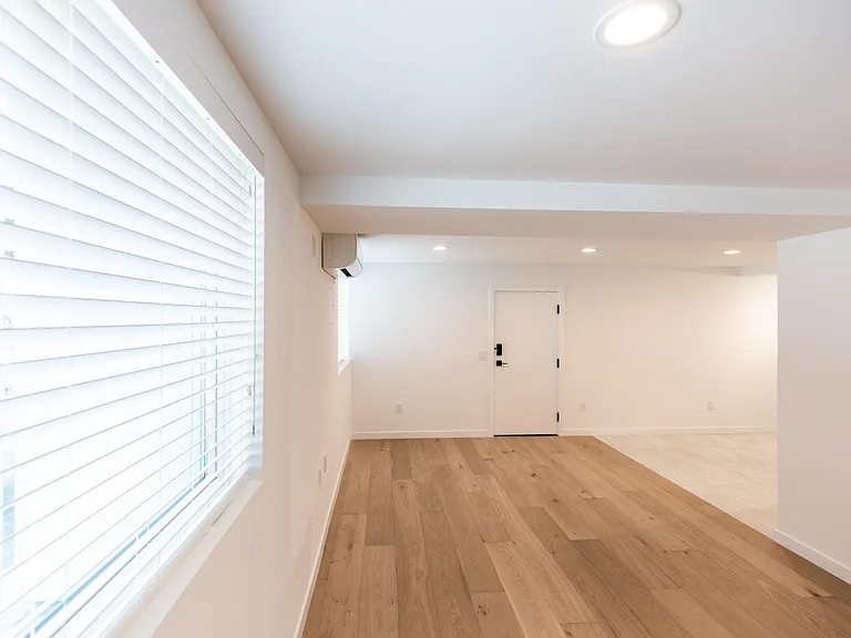 2204 Strongs Dr #9 — Photo 6