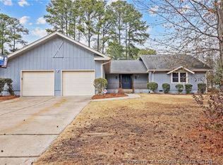 207 Toronto Ct, Fayetteville, NC 28303