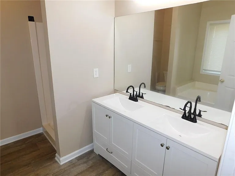 1005 Linam St SE — Photo 17