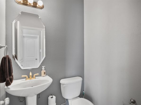 irving-texas-83998238 picture