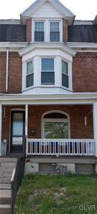 1736 W Chew St, Allentown, PA, 18104