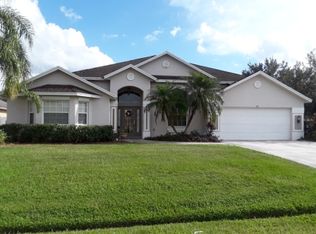 142 SW Glen Rd, Port Saint Lucie, FL 34953